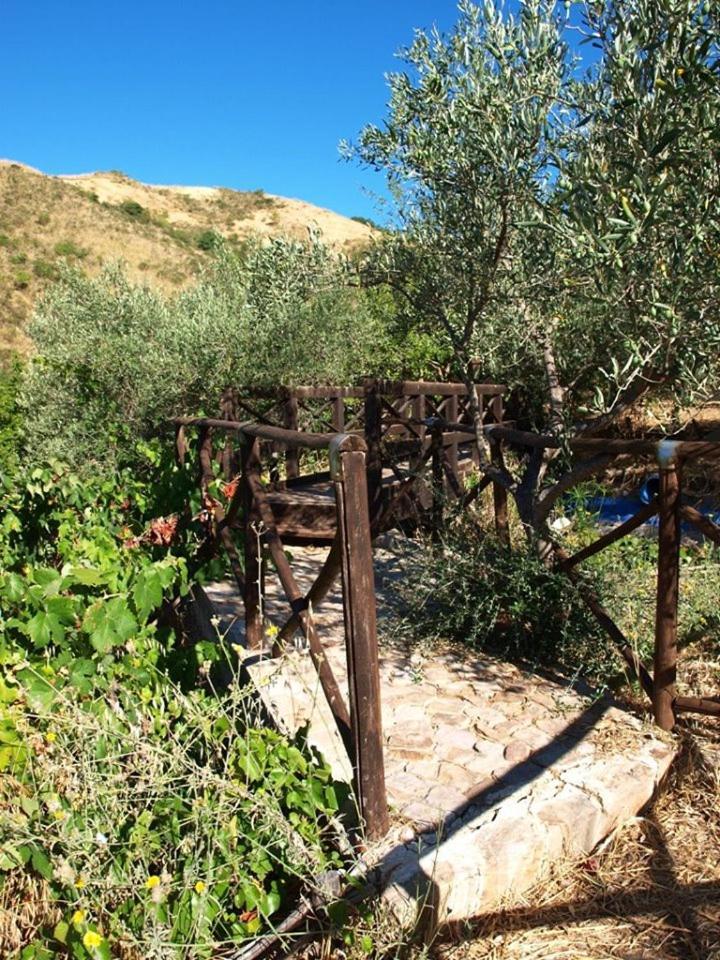 Agriturismo Gelso Castellana Sicula Экстерьер фото